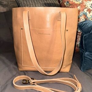 Portland Leather Crossbody Tote
